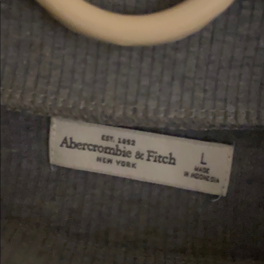 Grey mock neck basic long sleeve - Picture 3 of 3